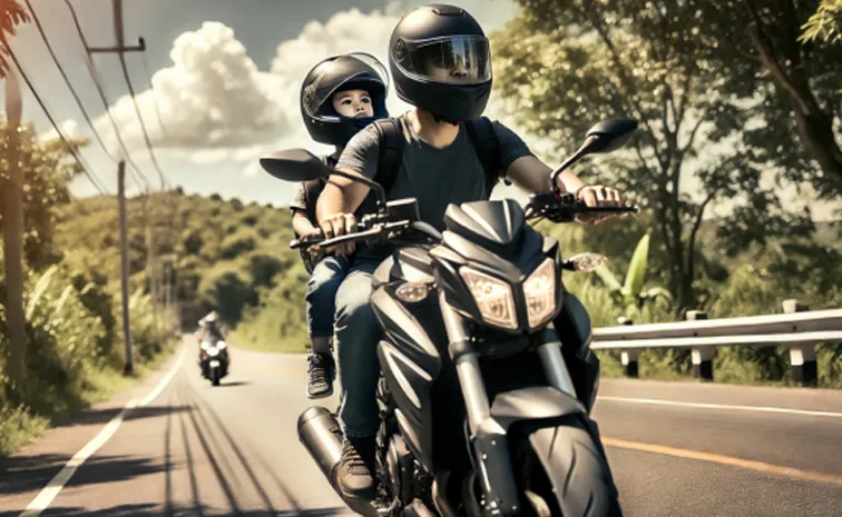 Sell two helmets with every two wheeler says Nitin Gadkari