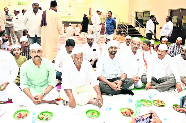 ఇఫ్తార్ విందుతో ఐక్యతాభావం