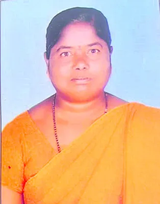 చేపల వేటకు వెళ్లి విద్యుత్‌షాక్‌తో మృతి