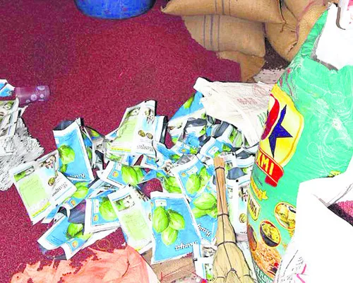 రైతన్నపై విత్తన పిడుగు