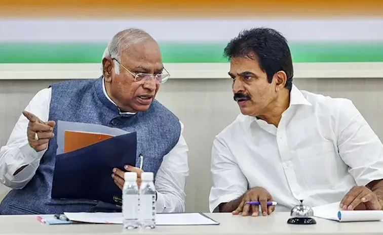 KC Venugopal Meets Kharge Over Telangana MLC Candidates