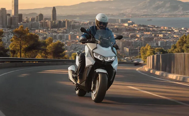 2025 BMW C 400 GT Launched At Rs 11 50 Lakh
