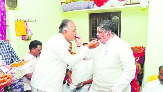 మంత్రి ఈద్‌ ముబారక్‌