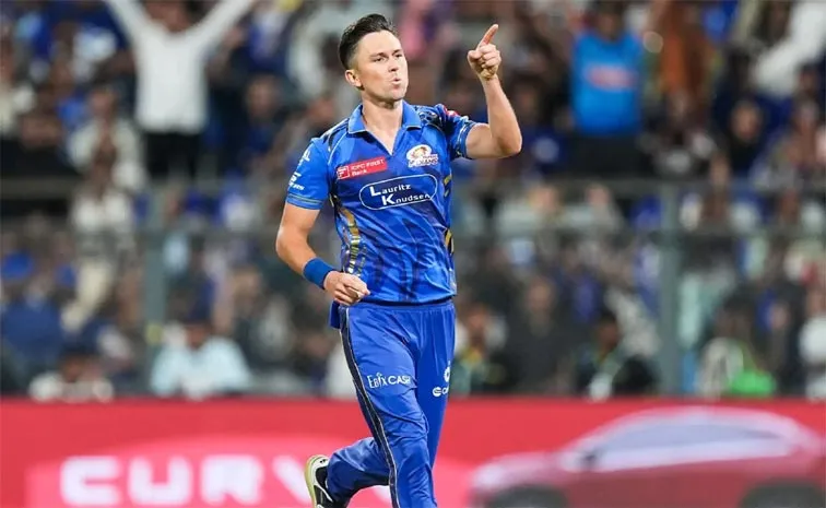 IPL 2025 MI VS KKR: Trent Boult Extends Lead Over Bhuvneshwar Kumar With Rare IPL Bowling Record