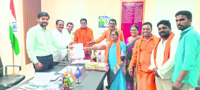 బాధితులకు న్యాయం చేయాలి