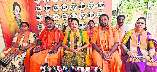 దమ్ముంటే రాజీనామా   చేసి గెలువు
