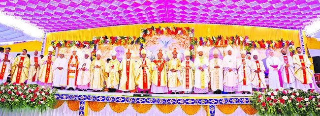 ఘనంగా