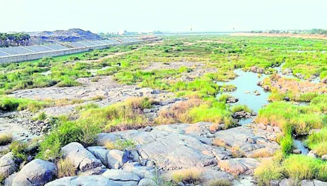 రివర్‌ ఫ్రంట్‌పై తలోమాట!