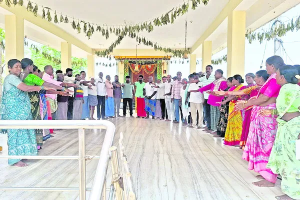 గౌస్‌కొండలో మద్యపాన నిషేధం