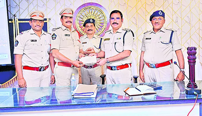 మహిళల రక్షణకు మరిన్ని చర్యలు