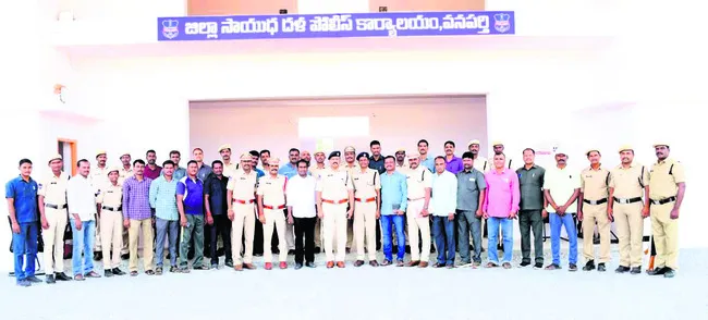 వినియోగంలోకి జిల్లా సాయుధదళ కార్యాలయ భవనం 