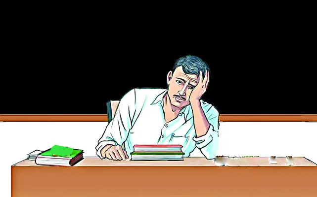 టీచర్లపై ఒత్తిడి చేయడం తగదు 