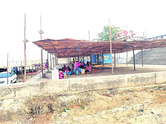 ధర్మపురిలో జయంతి ఏర్పాట్లు