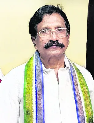 జగన్‌ను విమర్శించే స్థాయి నీకెక్కడది? 