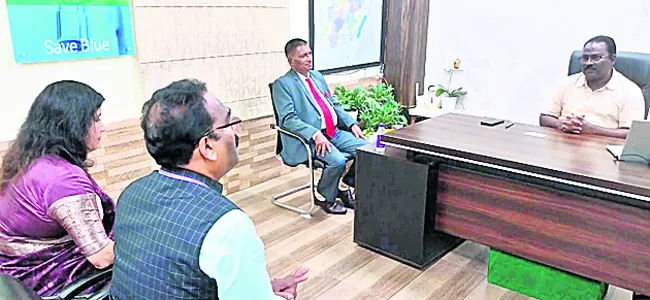 డ్రోన్ల వినియోగంలో సెంచూరియన్‌ సహకరించాలి