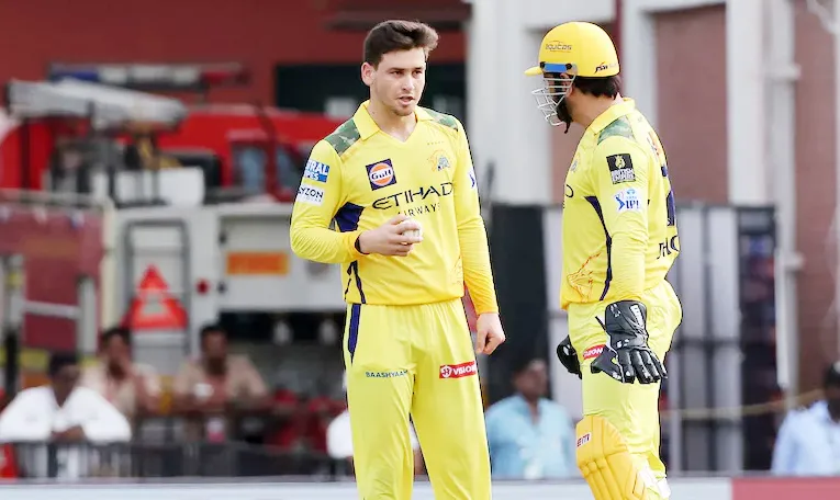 He Came In the 8th Over Why Not Bring Him Early: Manoj Tiwary Slammed Dhoni