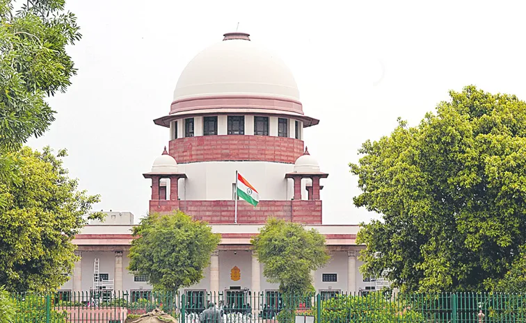 Supreme Court sets 3-month deadline for President to decide on Bills