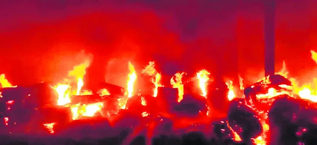 రైస్‌మిల్లులో అగ్నిప్రమాదం