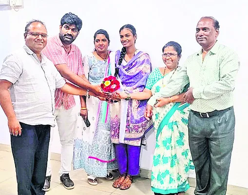 డాక్టర్‌.. నా లక్ష్యం  
