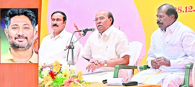 నేనంటే.. నేనే.. అధ్యక్షుడ్ని! 