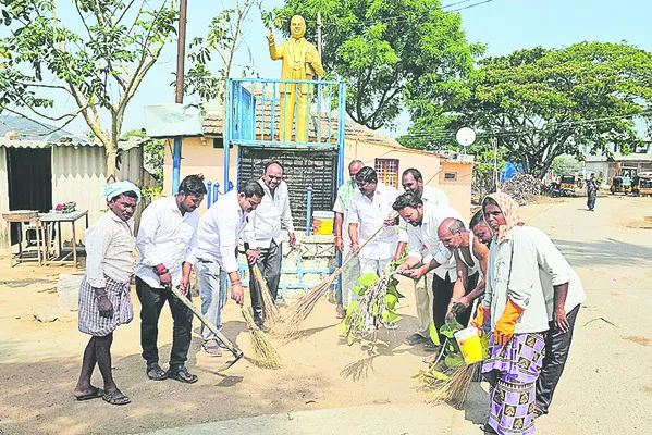అంబేడ్కర్ ఆశయాలను సాధిద్దాం