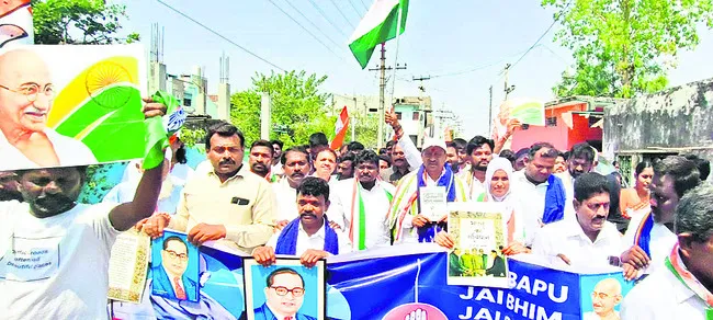బీజేపీ కుట్రలను తిప్పికొట్టాలి : రేవూరి