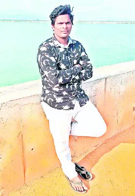 పనికెళ్లిన నాలుగు రోజులకే.. 