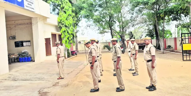 అగ్ని ప్రమాదాలపై నిర్లక్ష్యం వహించొద్దు 