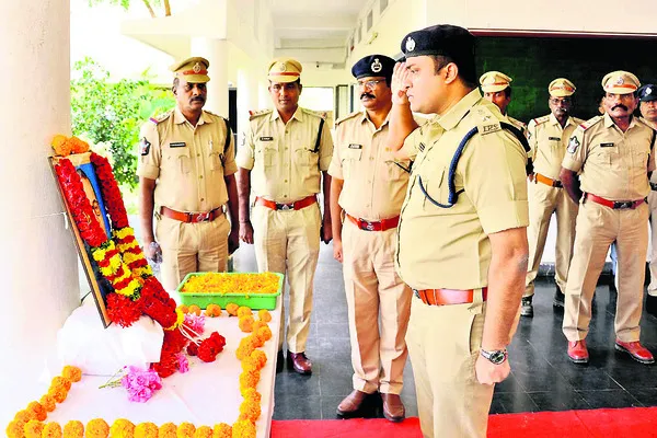 దార్శనికుడు బాబా సాహెబ్‌ అంబేడ్కర్‌