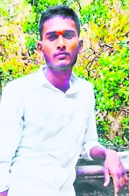 యువ కౌలు రైతు ఆత్మహత్య 