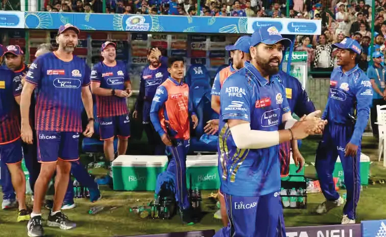 Coaches Must Keep Their Egos Aside: Indian Legend Big Statement on Rohit