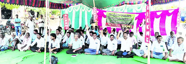 హంద్రీ–నీవాకు లైనింగ్‌ వద్దు 
