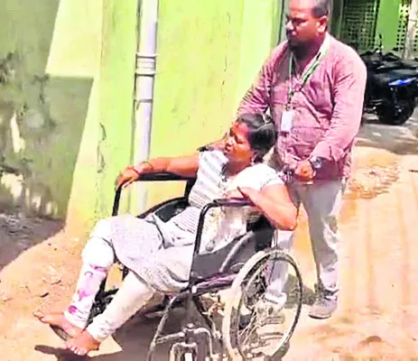 కొండగట్టు ఘాట్‌రోడ్డుపై ప్రమాదం