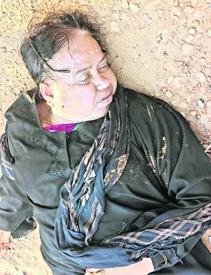 పోలీసులను ఆశ్రయించిన ప్రేమ జంట