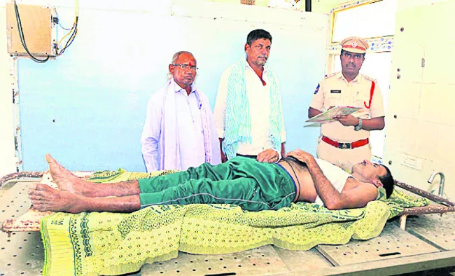 పురుగుల మందు తాగి ఆత్మహత్య