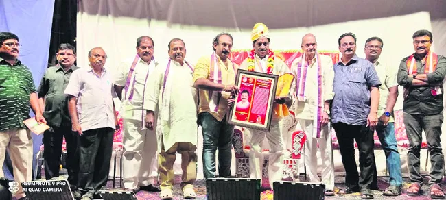 జాతీయ స్థాయి నాటిక పోటీలు ప్రారంభం 