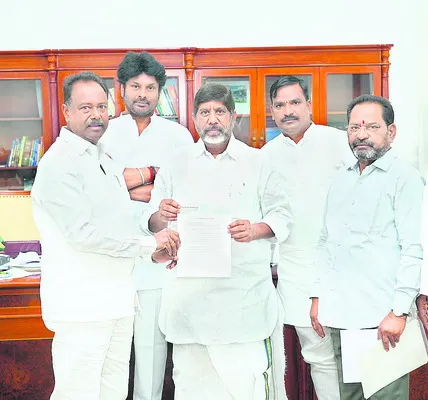 ‘భట్టి’ని కలిసిన కోల్‌బెల్ట్‌ ఎమ్మెల్యేలు