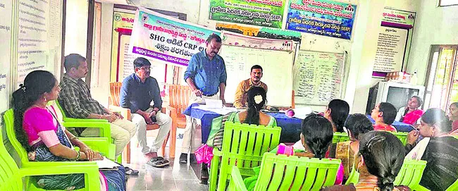 స్వశక్తి సంఘాలకు శిక్షణ
