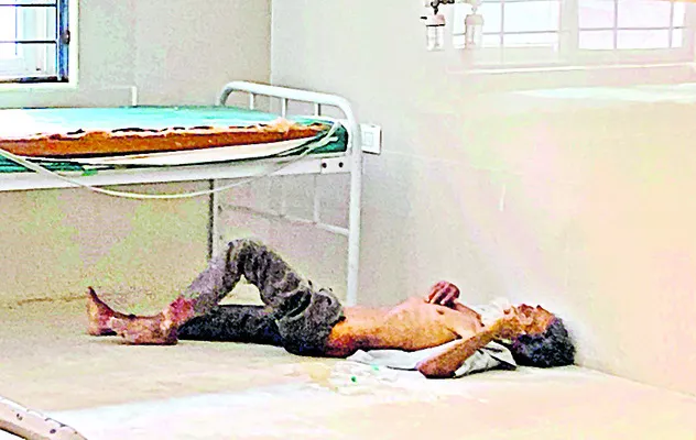 రోగికి వైద్యం అందించడంలో నిర్లక్ష్యం