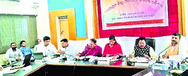 విద్యుత్ శాఖ నిర్లక్ష్యంపై ఆగ్రహం