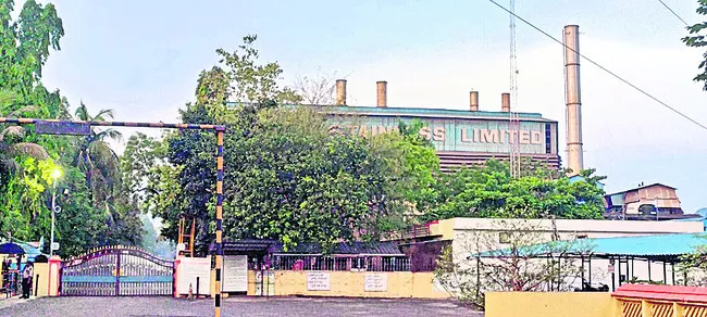 లాకౌట్‌ దిశగా జిందాల్‌ !
