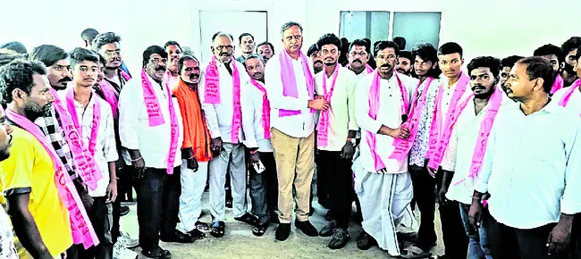 ఘన్‌పూర్‌కు కడియం చేసిందేమీ లేదు