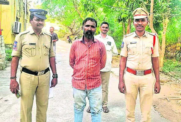 చోరీ కేసులో నిందితుడి అరెస్టు