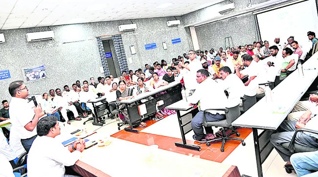 భూ భారతి చట్టంపై విస్తృత ప్రచారం