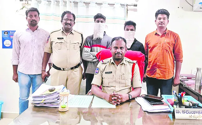 గొర్రెలు, మేకల దొంగలు అరెస్ట్