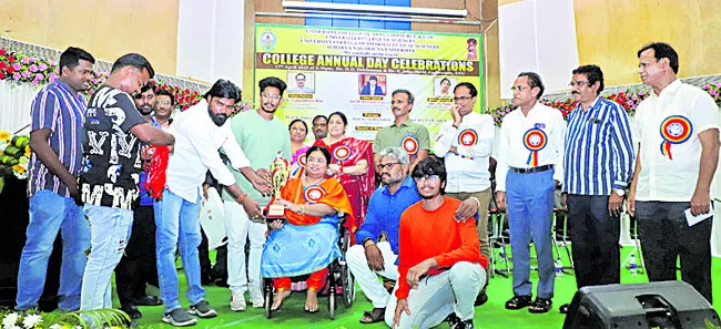 గురుశిష్యుల అనుబంధం వెలకట్టలేనిది