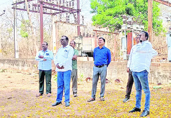 విద్యుత్‌ సిబ్బంది  అప్రమత్తంగా ఉండాలి
