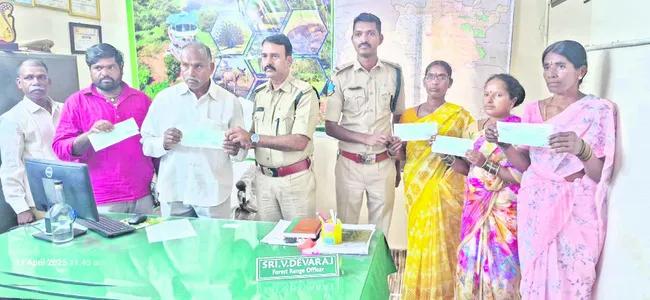 కేజీబీవీ టీచర్ సస్పెన్షన్