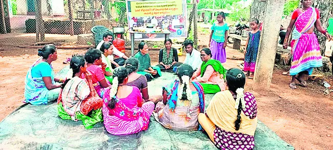 చికెన్తో విలువ ఆధారిత ఉత్పత్తుల తయారీపై శిక్షణ