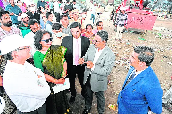 మౌలిక వసతులకు ప్రాధాన్యం